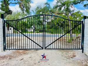 Read more about the article Top 5 Benefits of Installing an Automated Gate for Your Property